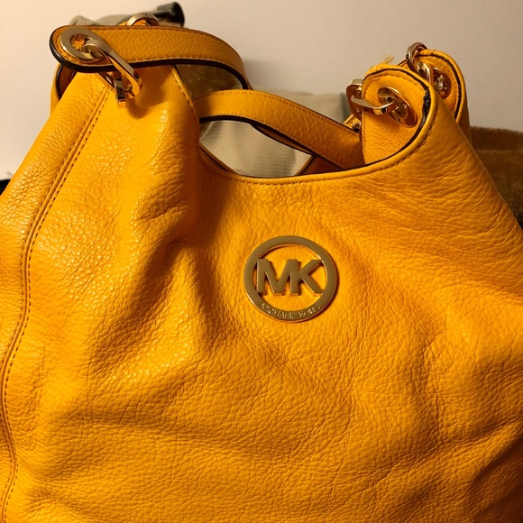 Michael Kors Handbag - Picture 3 of 9